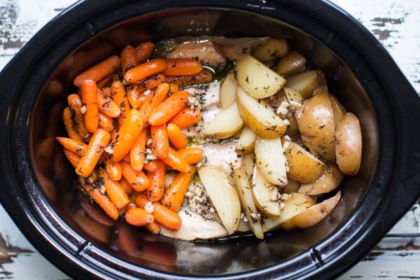 Easy Kid Friendly Slow Cooker Meals Garlic Butter Chicken And Veggies 1